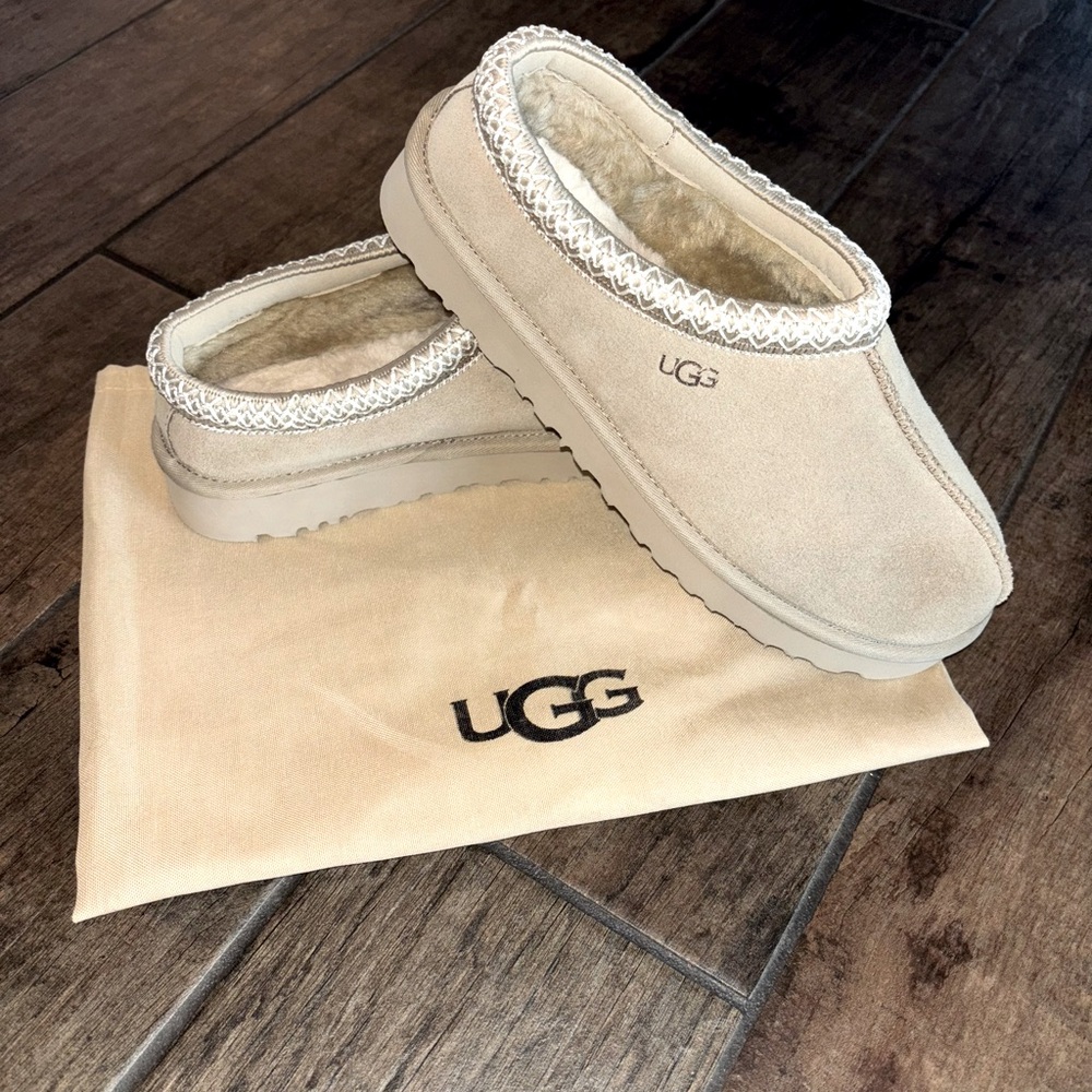 Brand New UGG Tasman Slippers